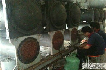 中央空調冷凝器怎樣清理？冷凝器的清理流程【詳細說明】